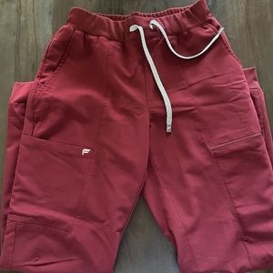 Fabletics Women’s Scrub Set Small